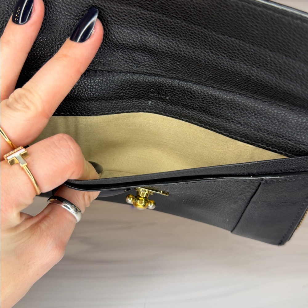 Chloé Elsie Black Leather Zip-Around Wallet Gold Twist Lock - Picture 10 of 13